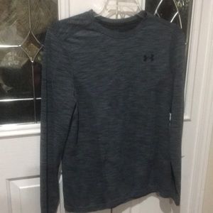Gently worn long sleeve Under Armor shirt